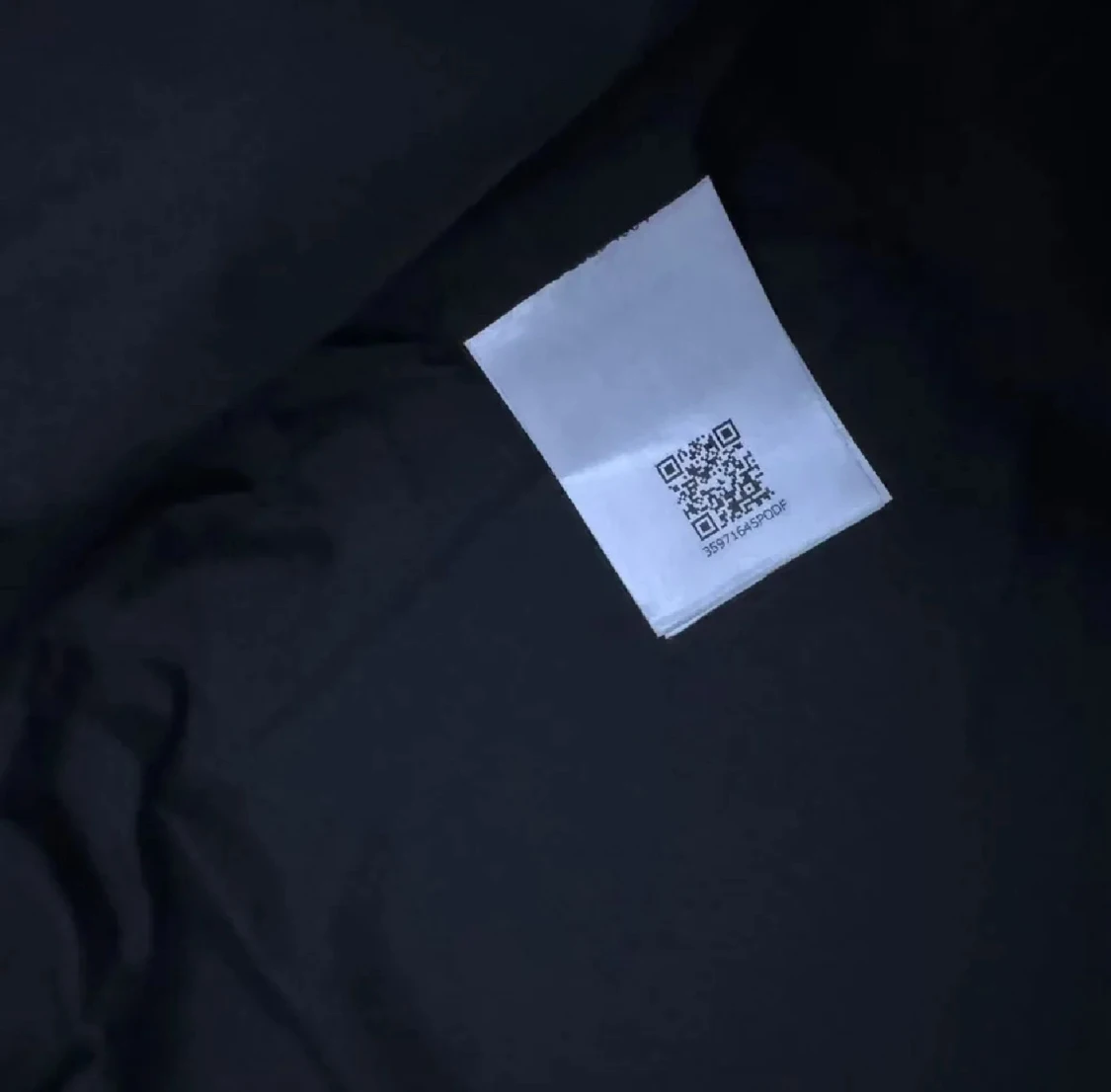 Svart vindjacka från Moncler - 3