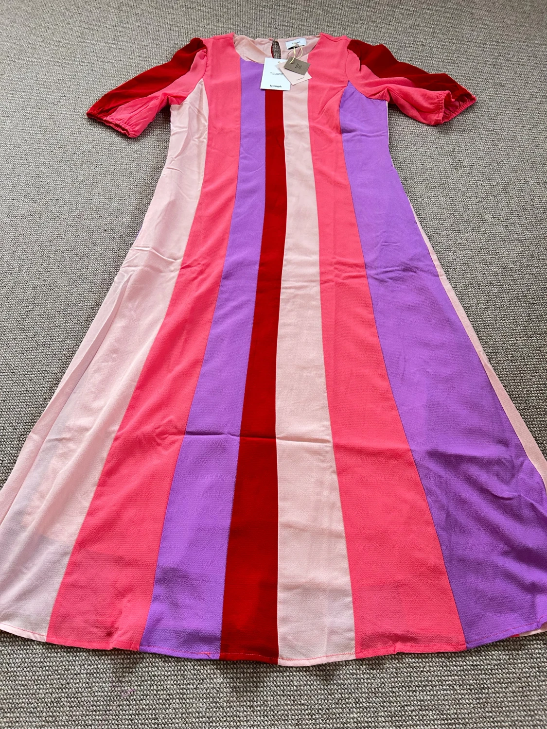 Färgglad långklänning från Nümph - festklänning  - 4