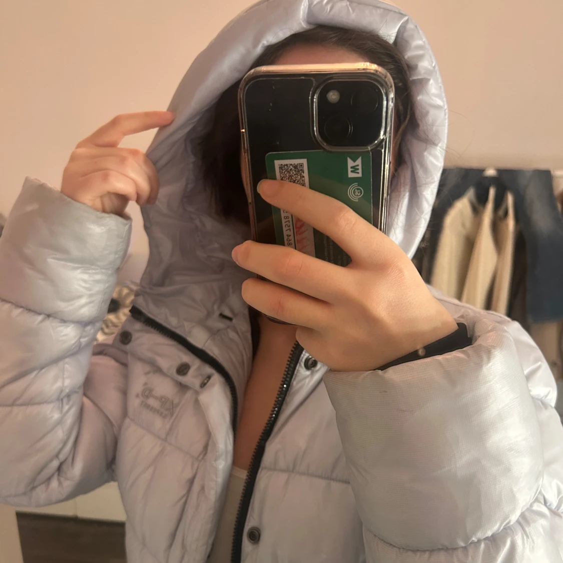 Ljusblå pufferjacka med huva - 91