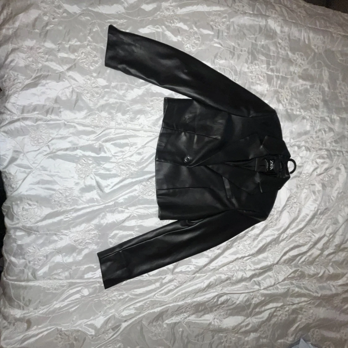 Svart skinnjacka från Zara