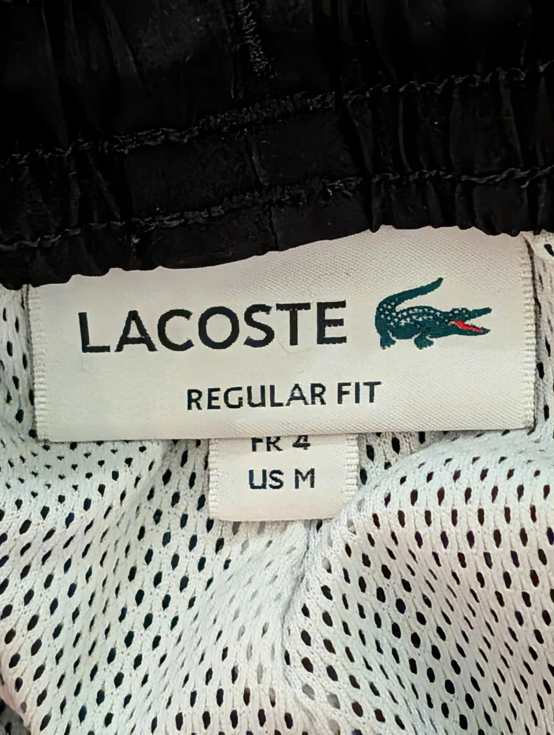 Färgglada träningsbyxor från Lacoste - 3