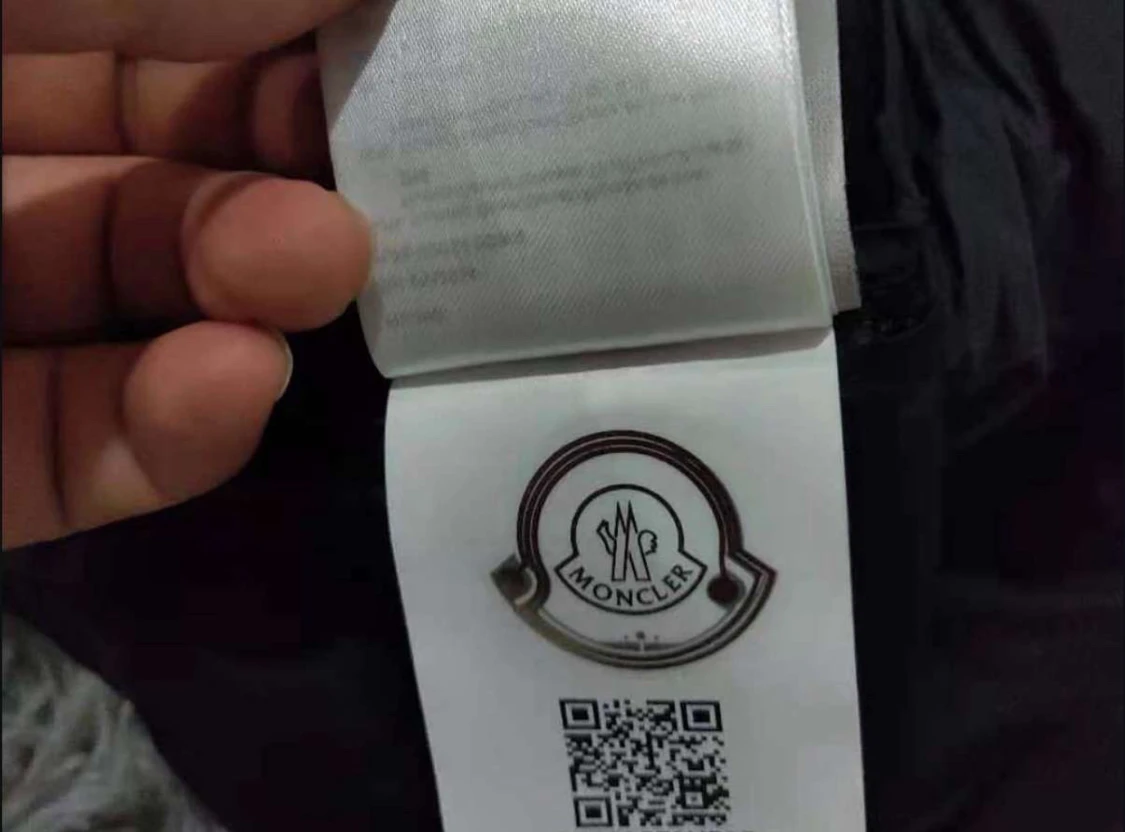 Svart cardigan från Moncler - 2