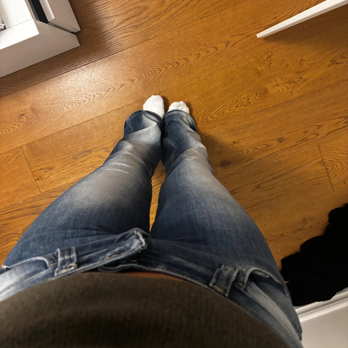 Blå bootcut jeans med låg midja - 2
