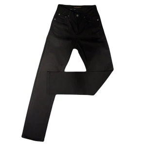 Nudie Jeans - Säljer dessa raka feta stilrena Nudie Jeans i modell straight Sally. Storleken är 27/32. Nypris 1600. Säljer för 199 pågrund av liten storlek. Hör av er vid frågor och funderingar! 