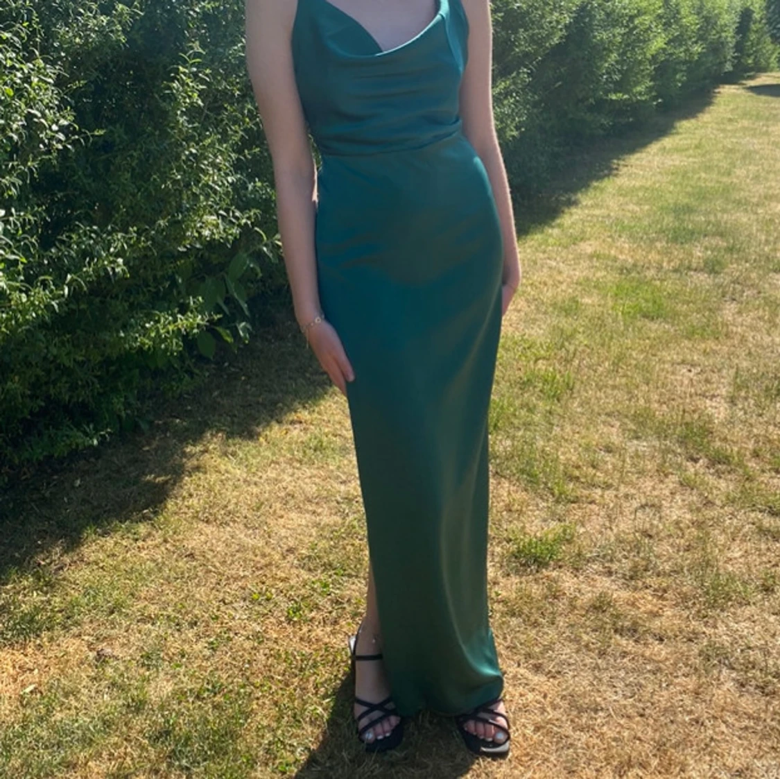 Grön långklänning