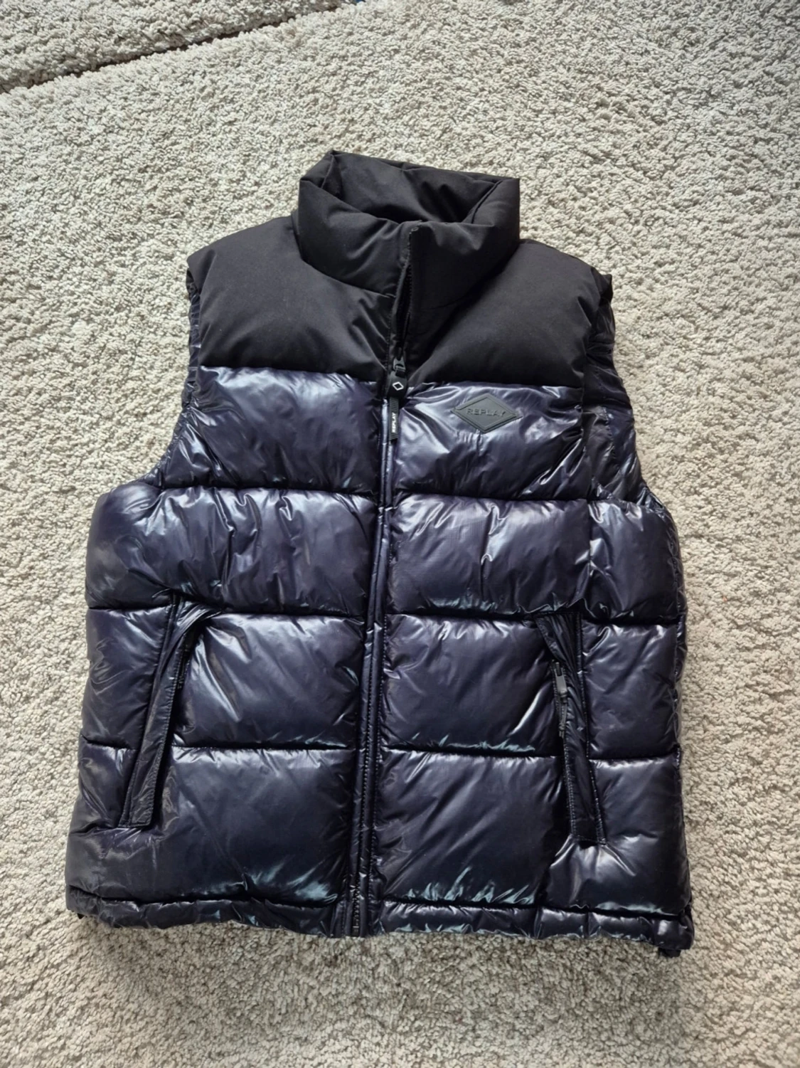 Svart/blå dunväst från replay