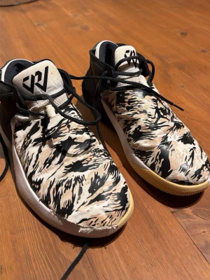 Jordan Why Not Zer0.1 Low PFX - Basketskor Why Not?