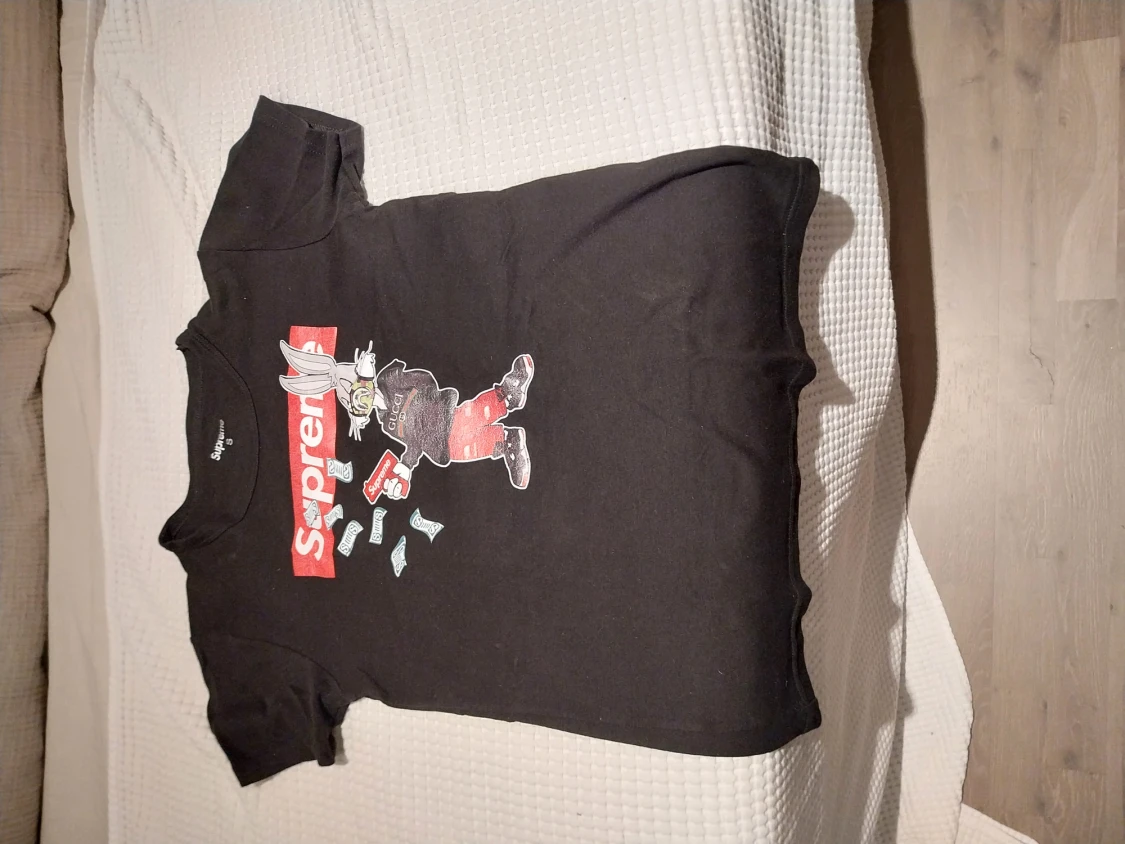 Supreme svart t-shirt med Bugs Bunny - 2