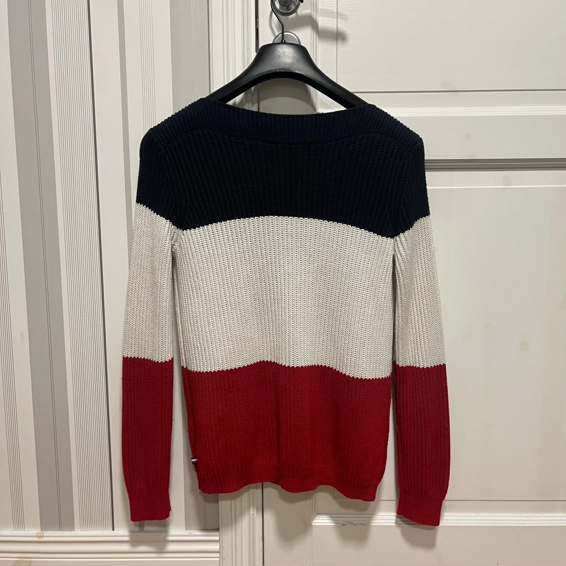 Stickad tröja från Tommy Hilfiger storlek S - 3