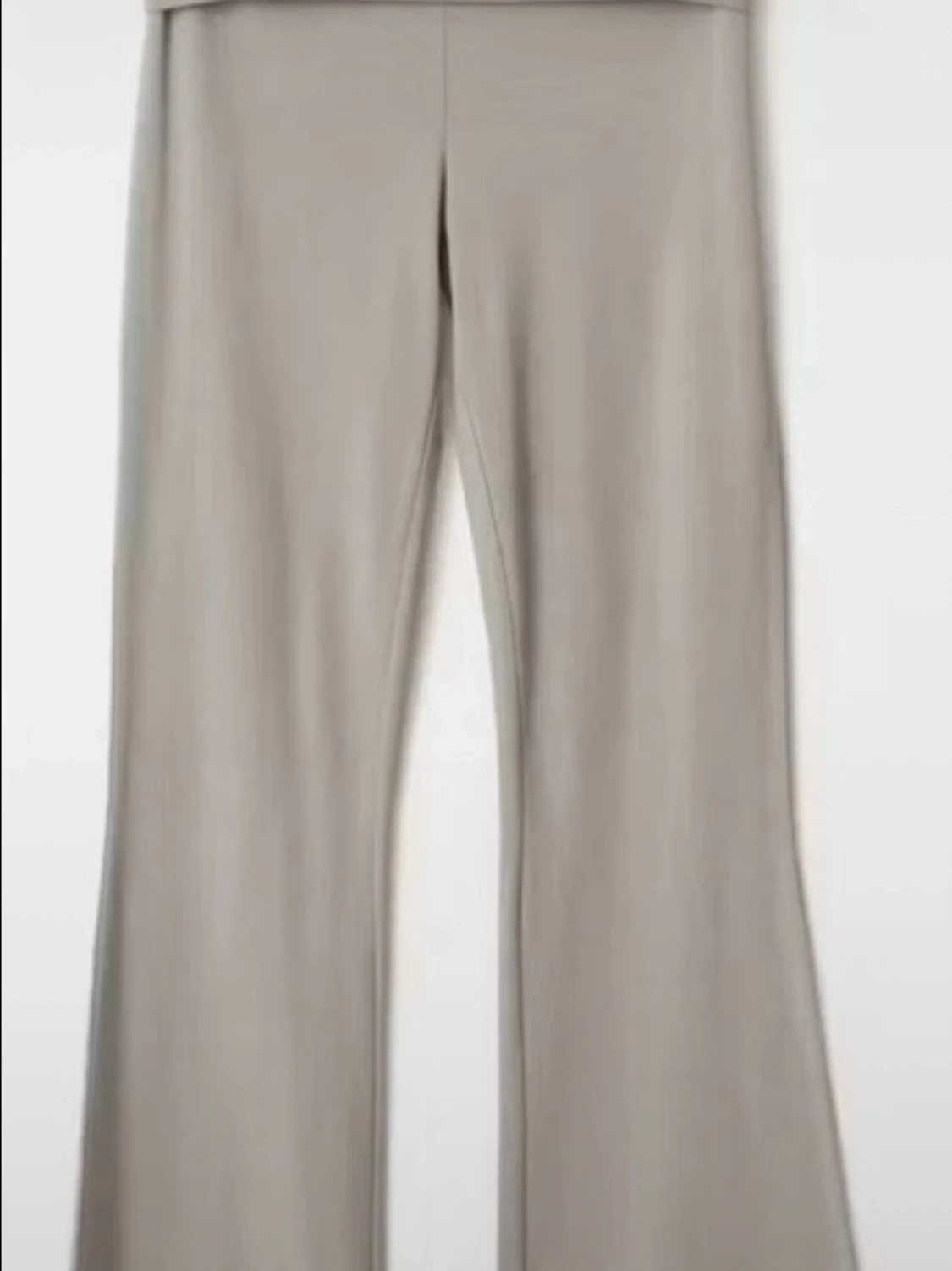 Grå bootcut mjukisbyxor - 2