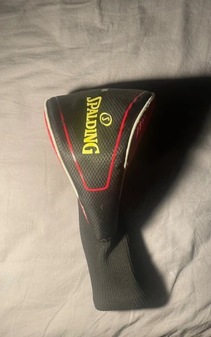 Spadling headcover  - Headcover från spadling till en mycket billig peng. Bara att höra av sig vid frågor!