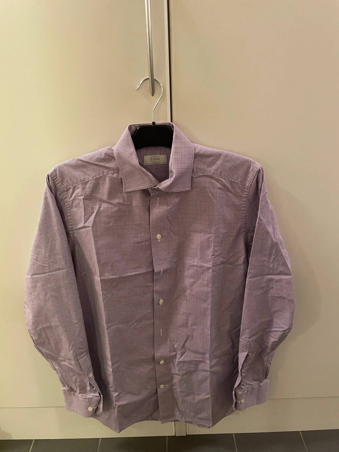Rutig lila skjorta från Eton - 1