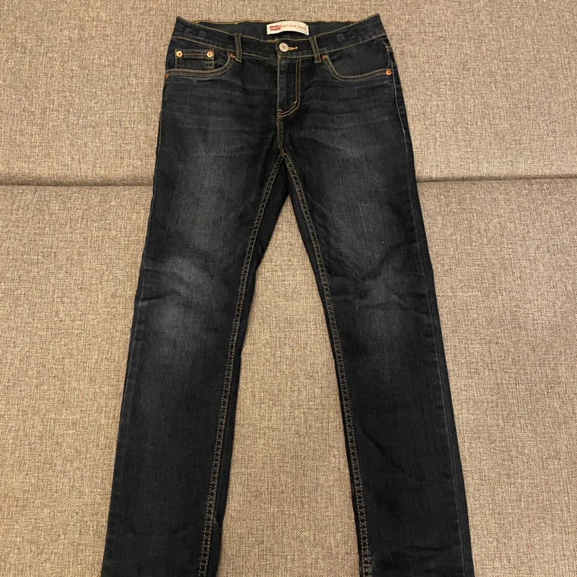 Levis 512