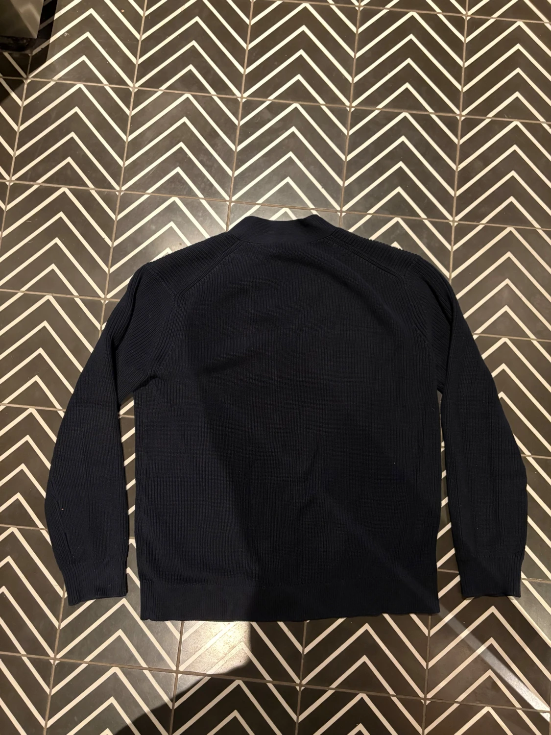 Mörkblå stickad kofta från John Henric - 2