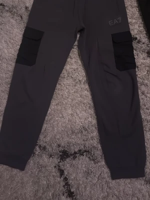 Armani bundle - Har växt ut dem. 