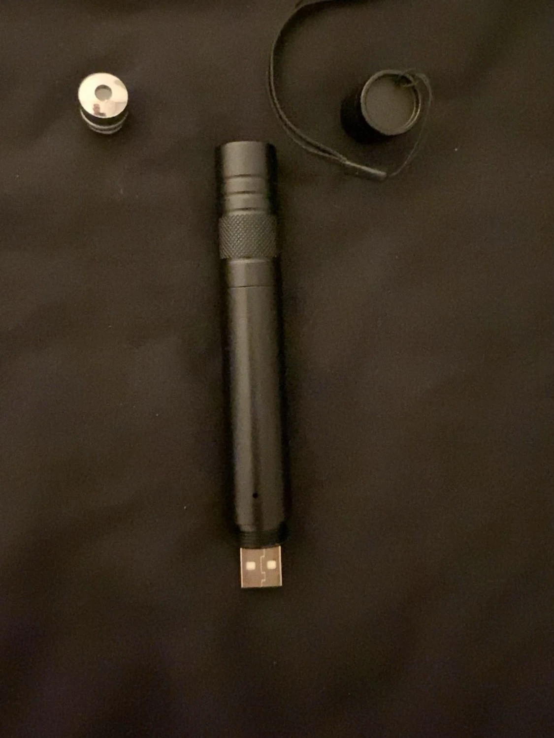 Laser Pointer USB Rechargeable - 1