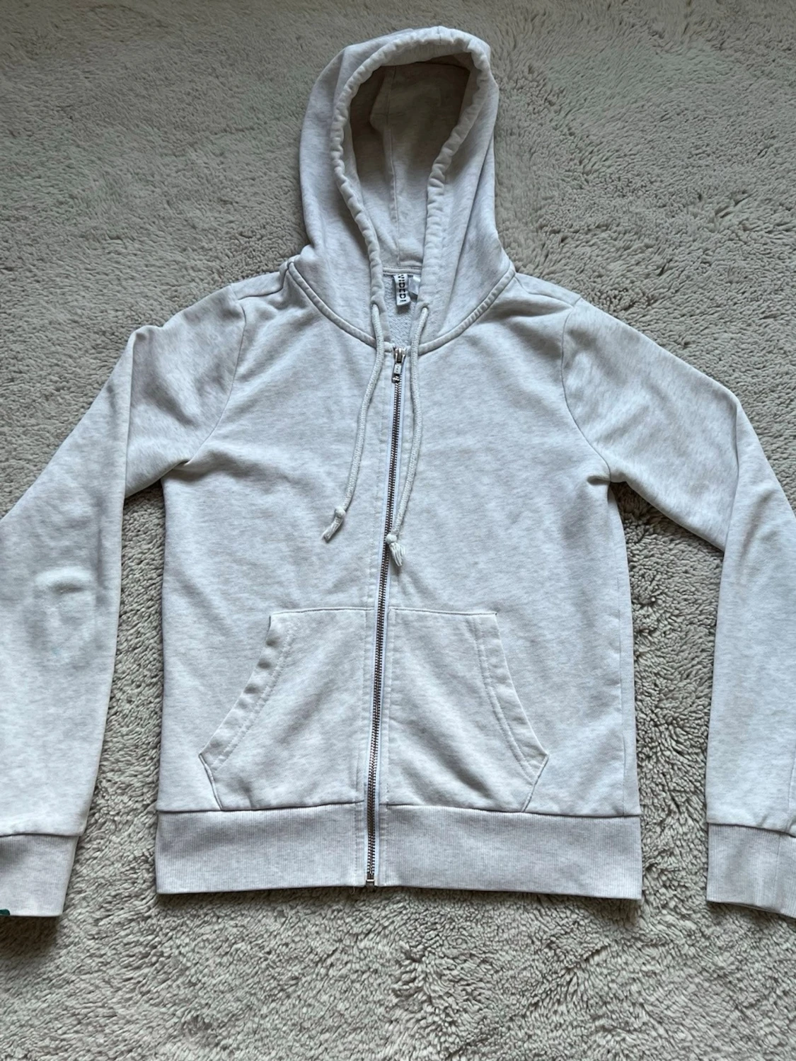 Ljusgrå kofta från H&M