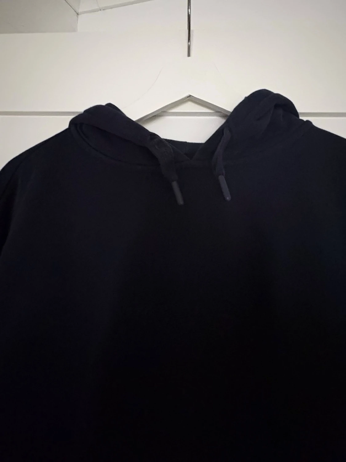 Marinblå hoodie - 1