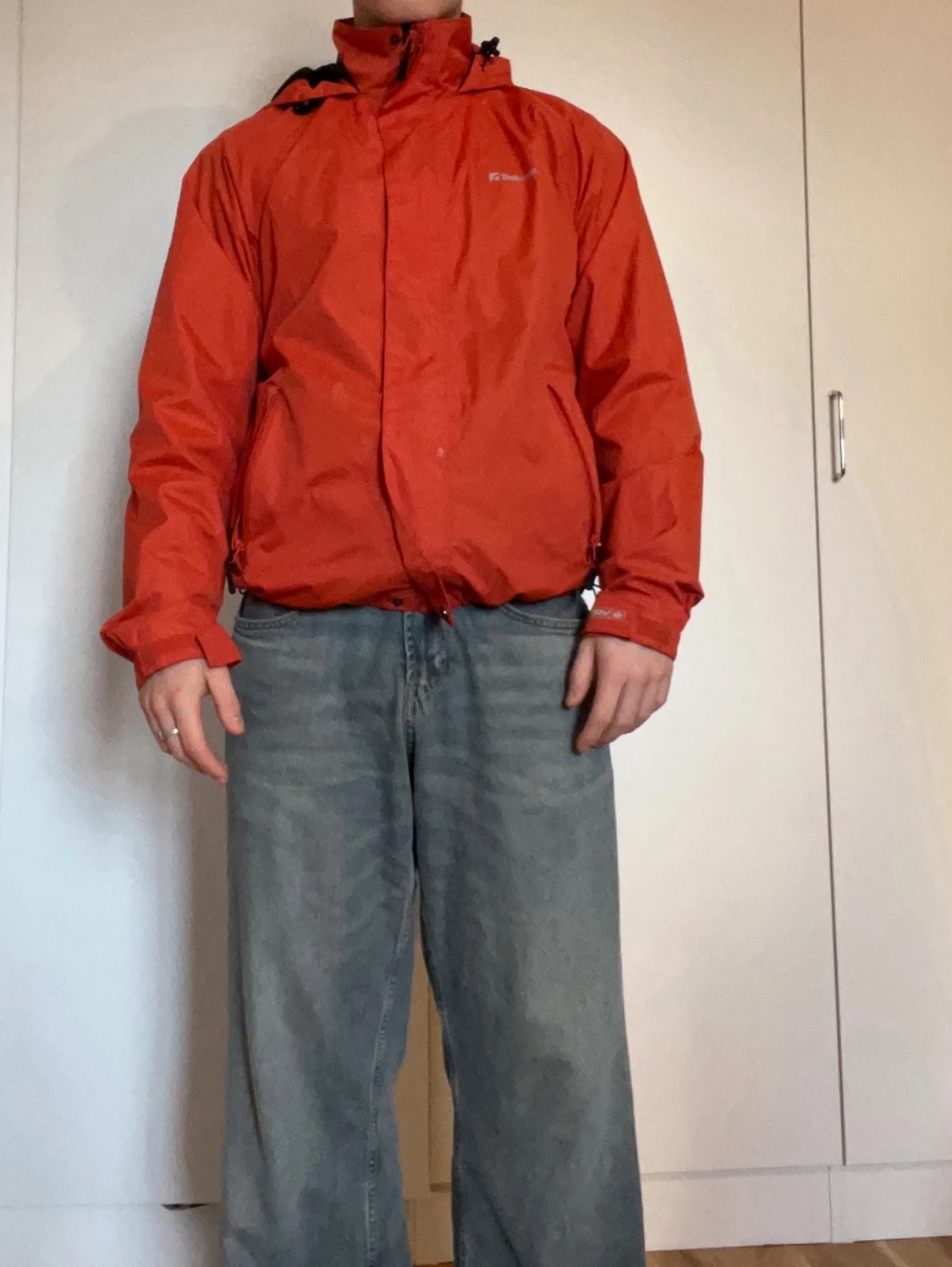 Orange regnjacka - 1