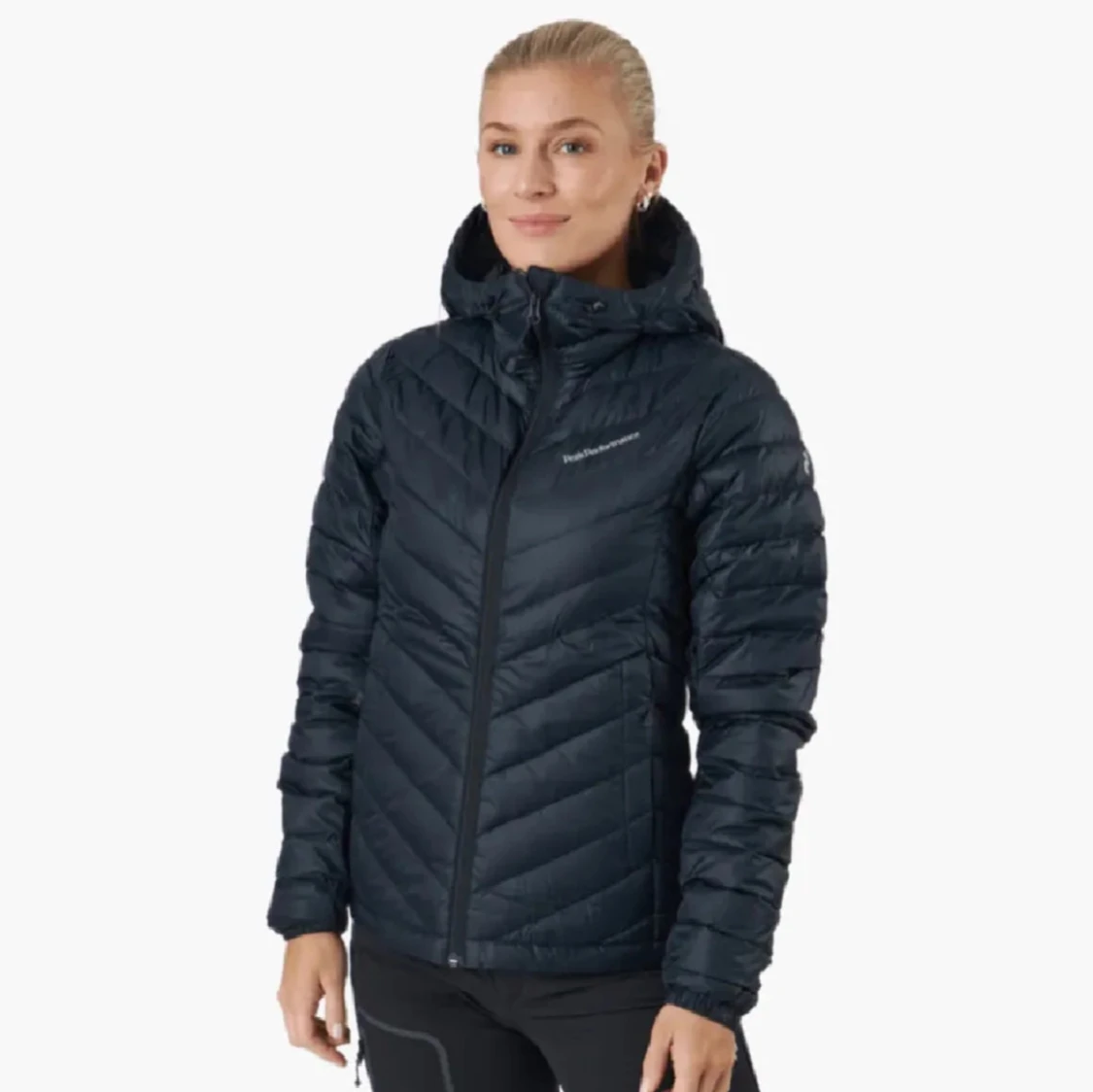 Svart dunjacka från Peak Performance