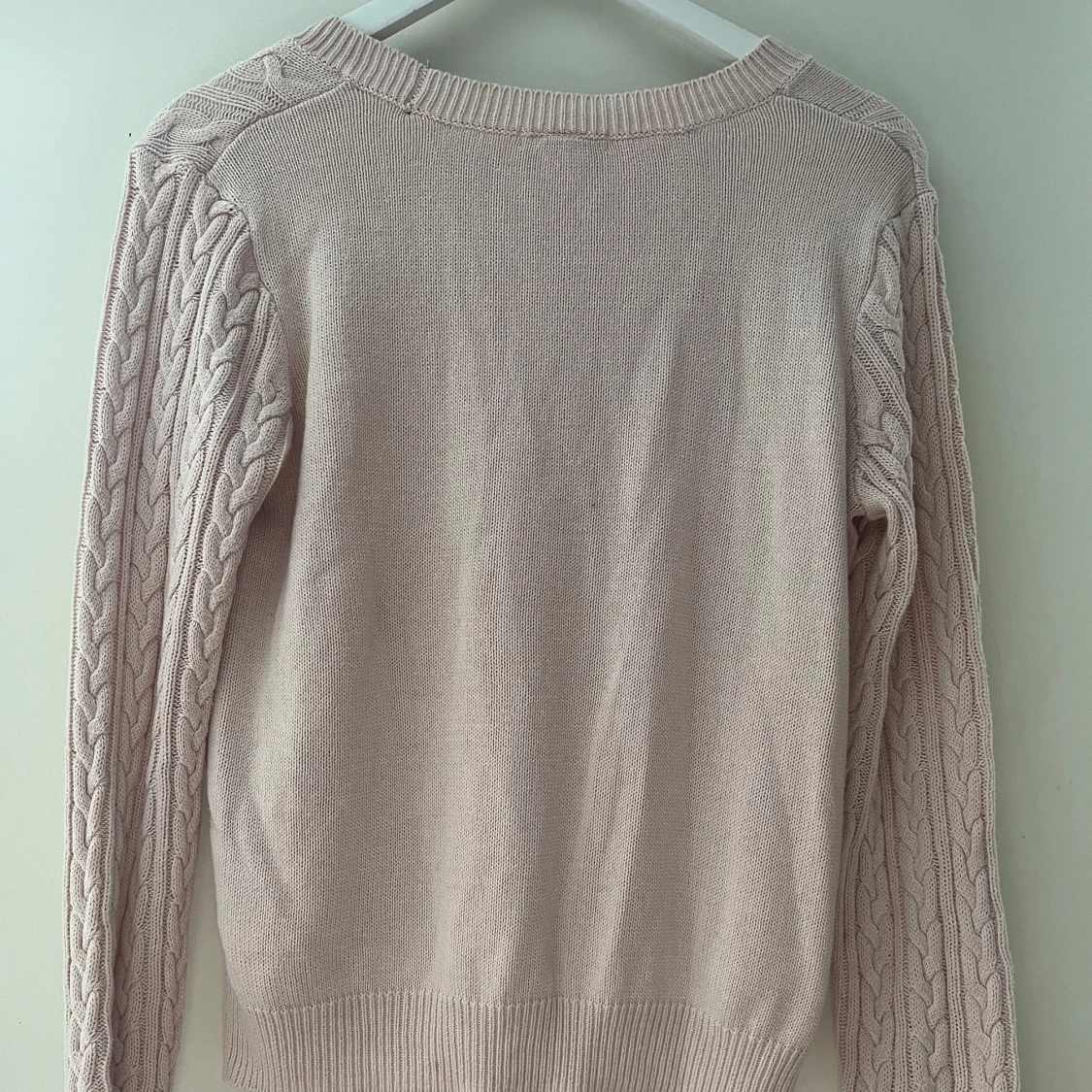 Ljusrosa kabelstickad tröja H&M - 1