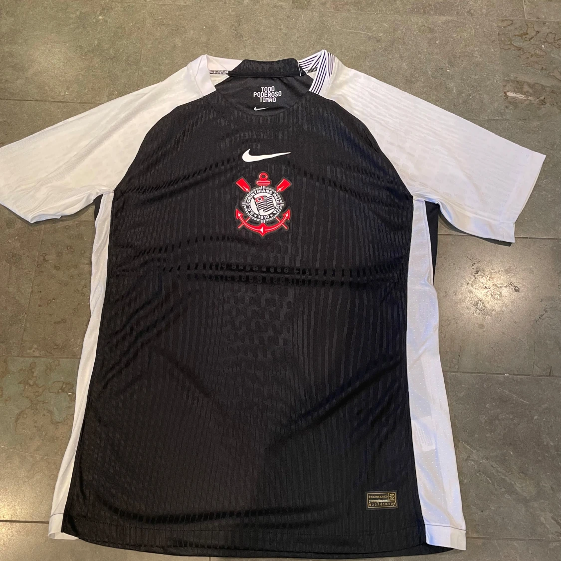 Corinthians svartvit Nike fotbollströja L