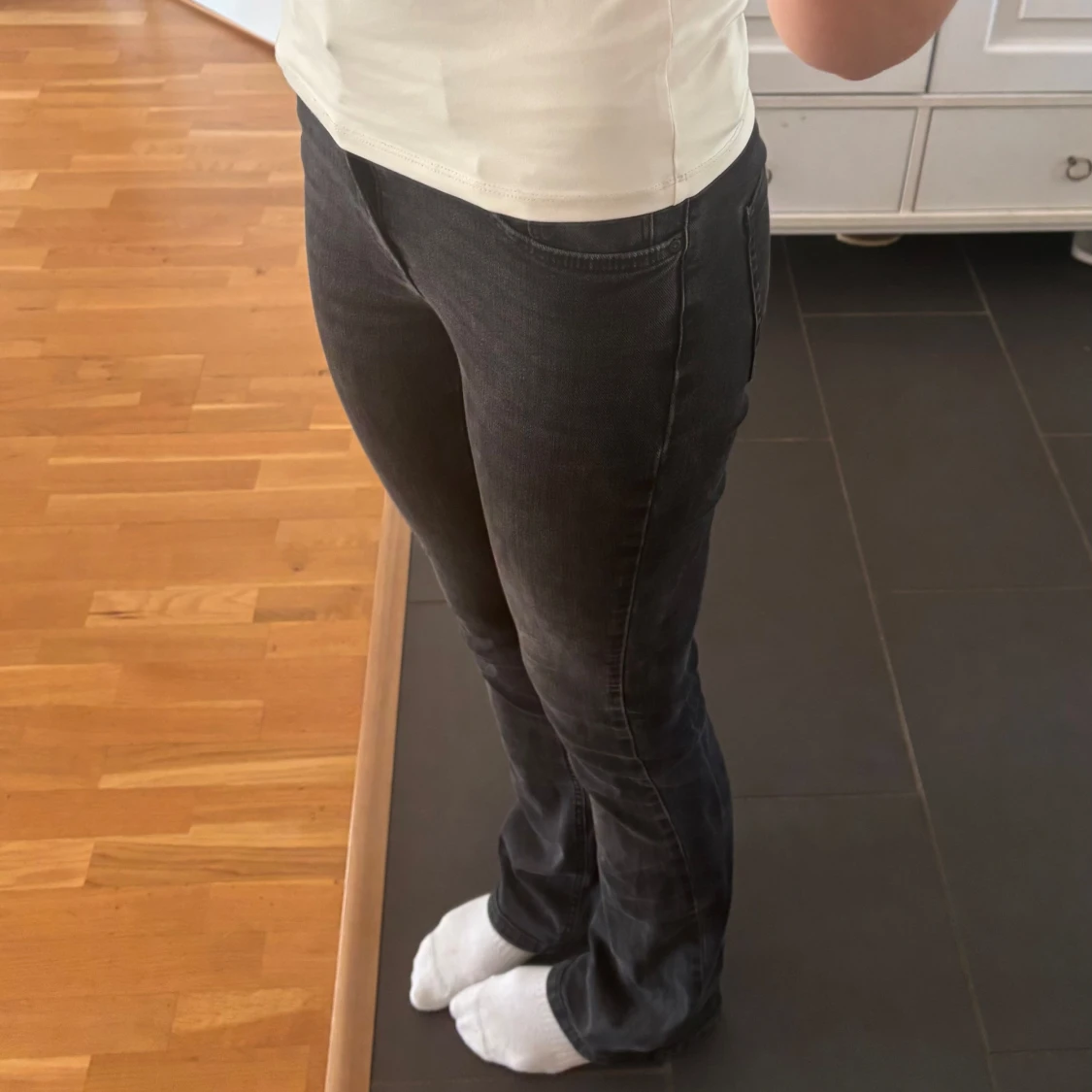 Svarta bootcut jeans från ONLY