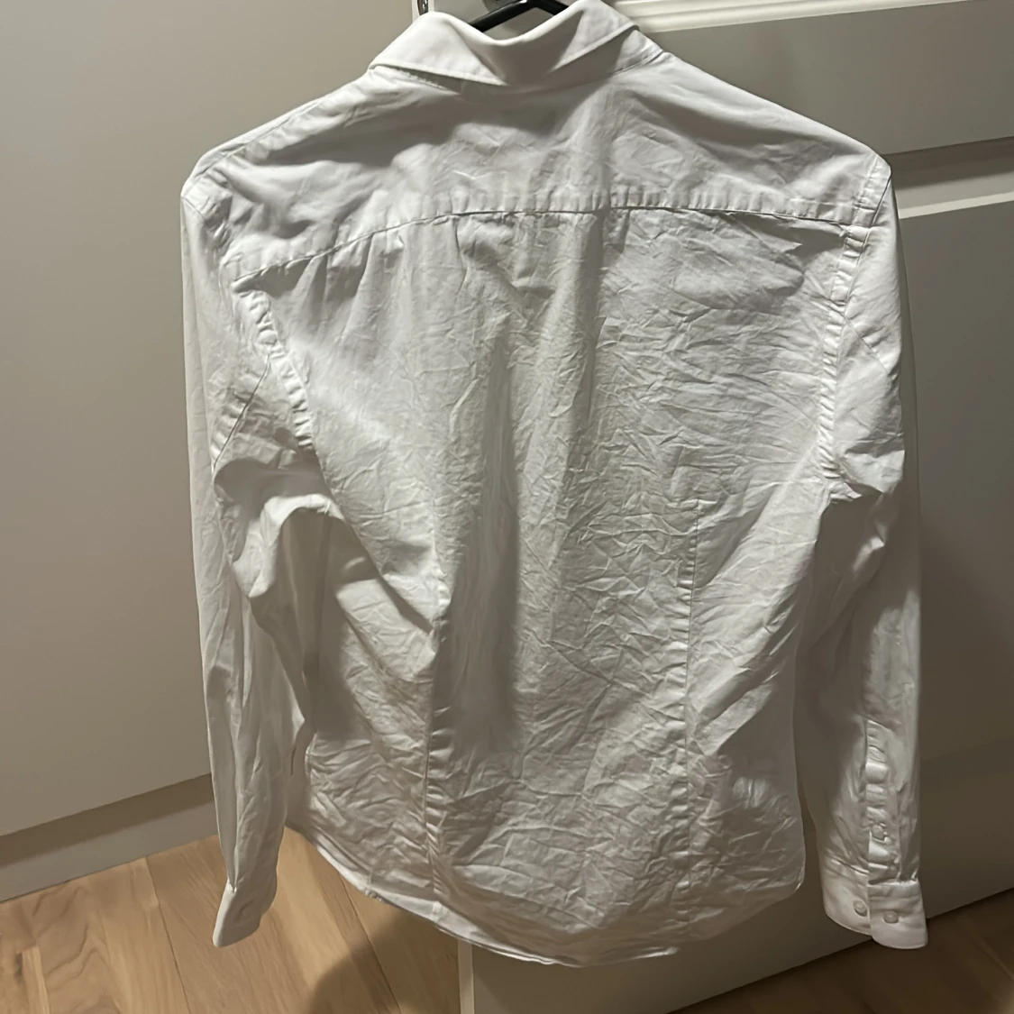 Vit skjorta från Filippa K, storlek 46 - 1