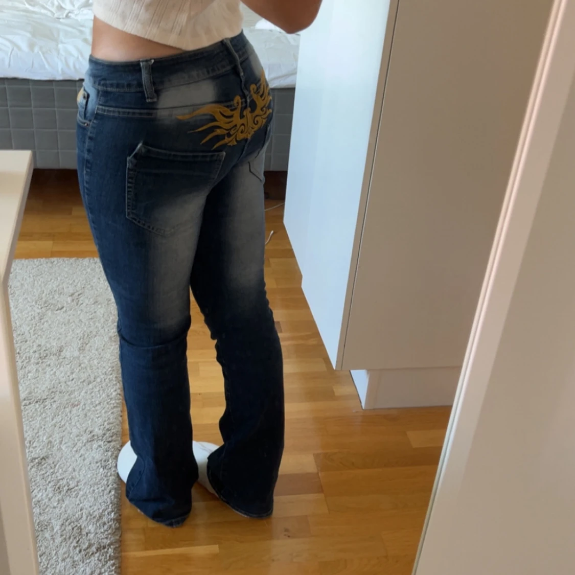 Blå bootcut jeans - 1