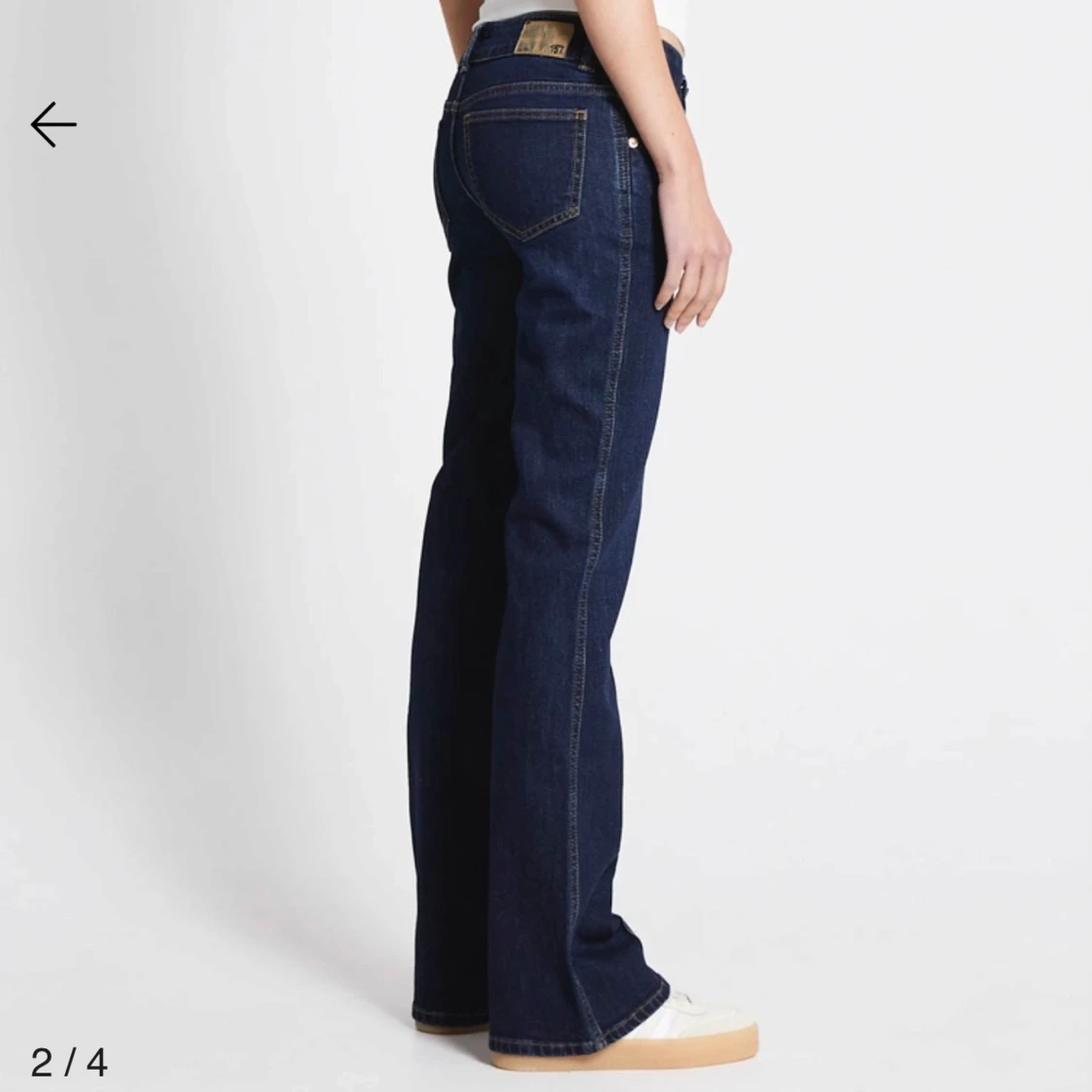 Mörkblå bootcut jeans med låg midja - 1