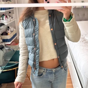 Jacka!  - Snygg höstjacka från hunkydory! Fläck på armen men man tänker knappt på det