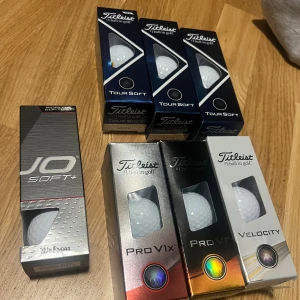 Helt nya golfbollar (Titleist och Wilson) - Skriv om det bara är några ni vill ha.