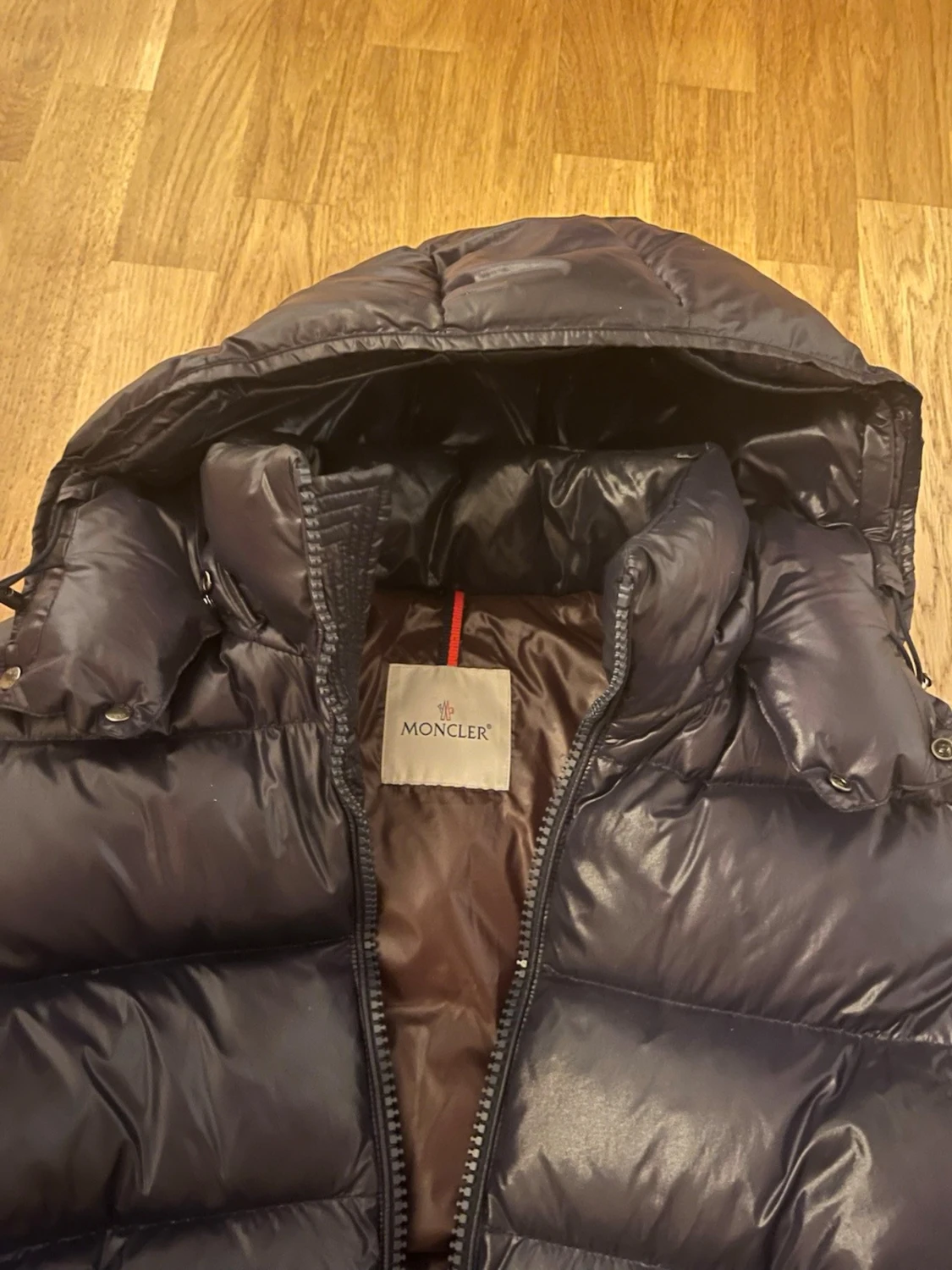 Navy blue Moncler pufferjacka med huva - 1