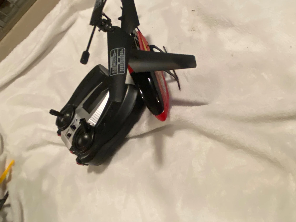 Ingen väst syns på bilderna - 2