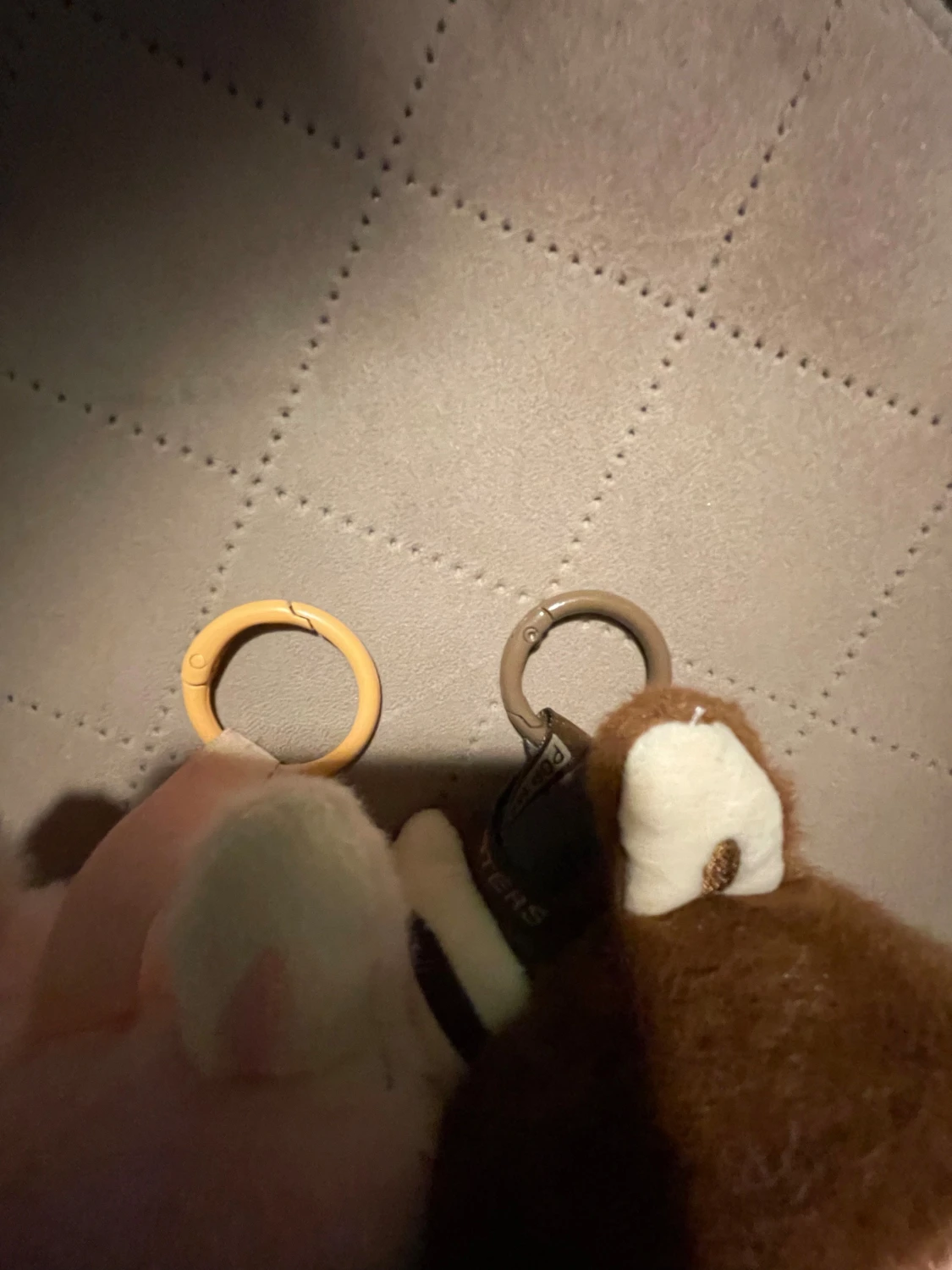 Pop Mart pälsväst nyckelring - 3