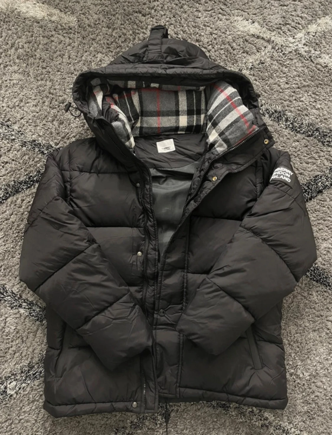 Burberry puffer