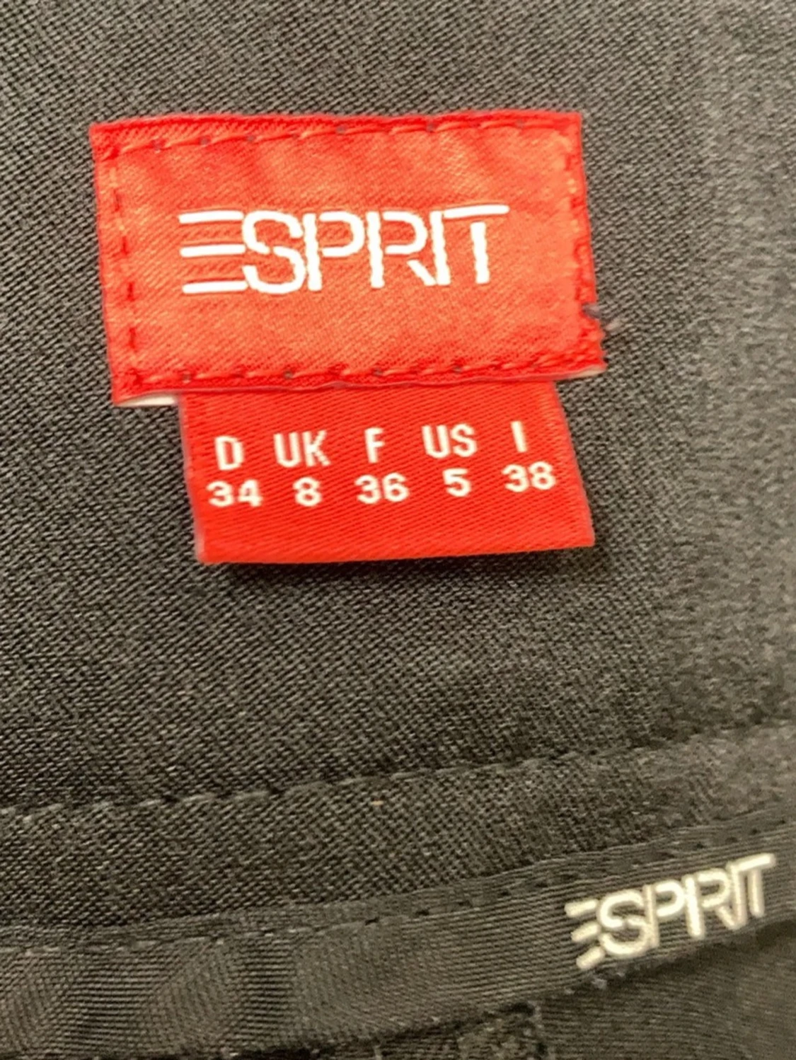 Svarta bootcut byxor från Esprit - 2