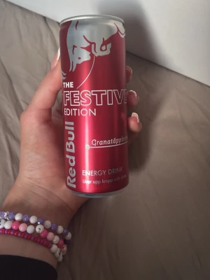 bortagna redbull granatäpple  - borttagen redbull dricka, börjar på 0 kr