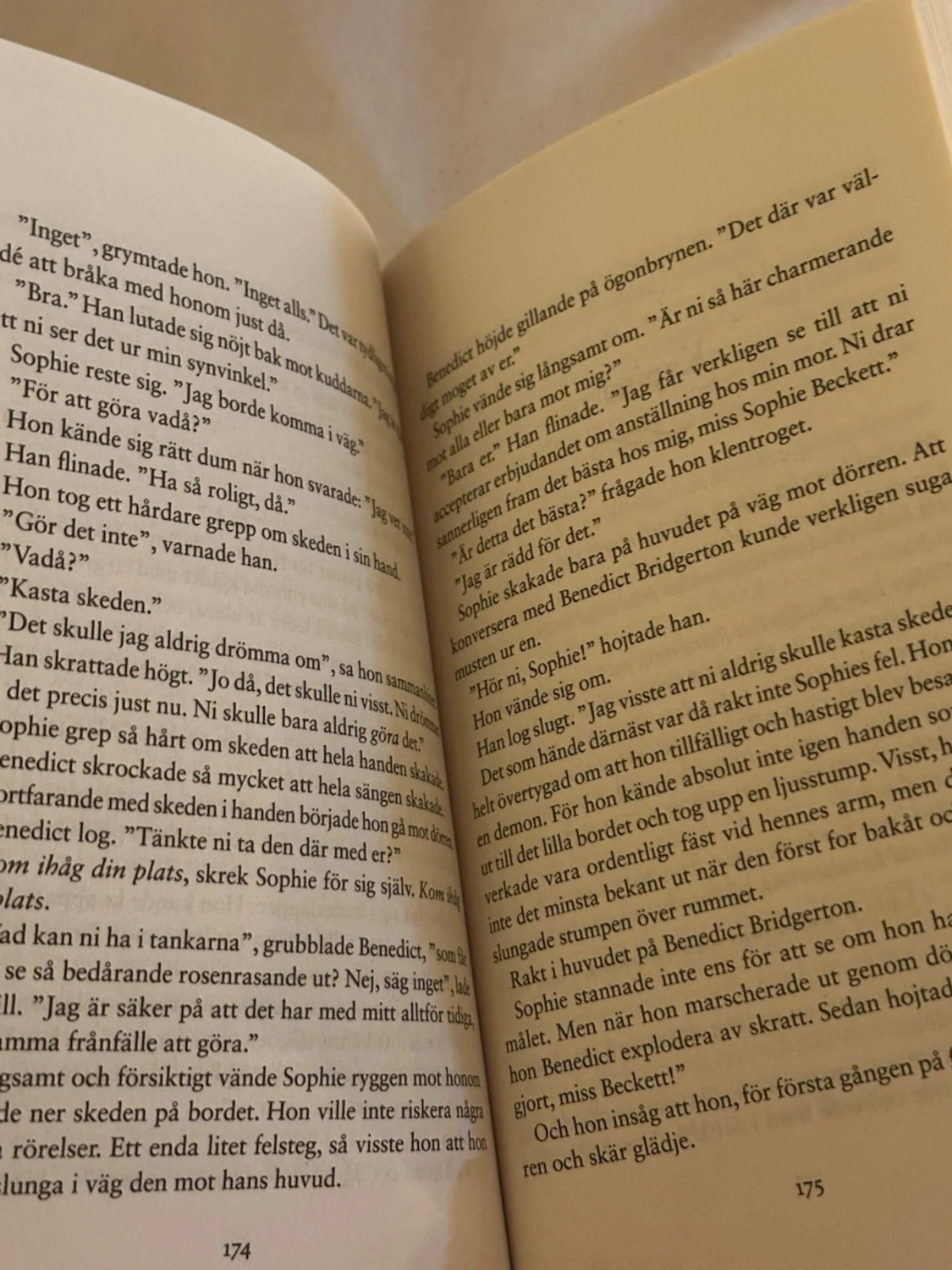 Familjen Bridgerton: En förtrollande hemlighet - 2