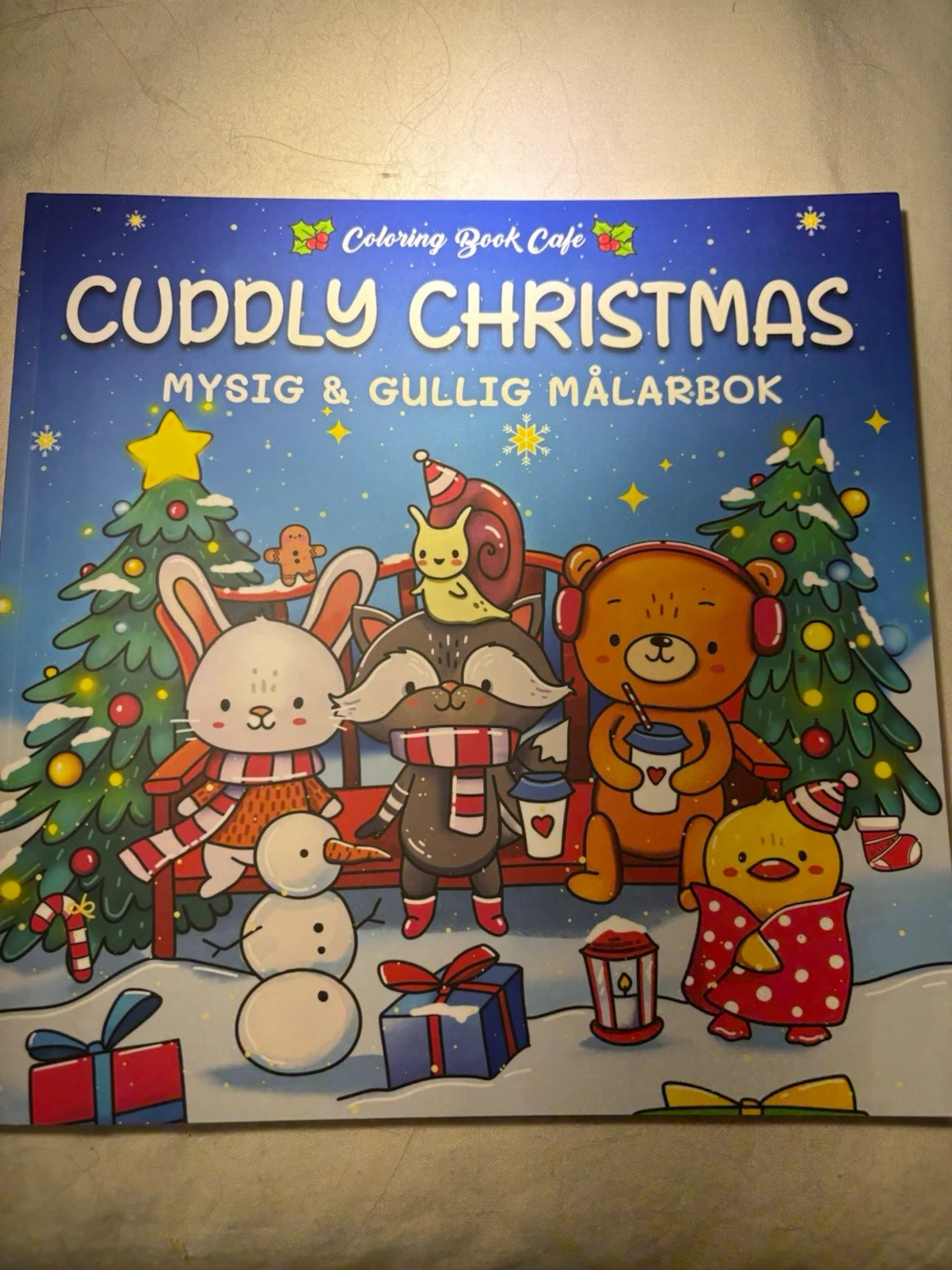 Cuddly Christmas: Mysig & Gullig Målarbok