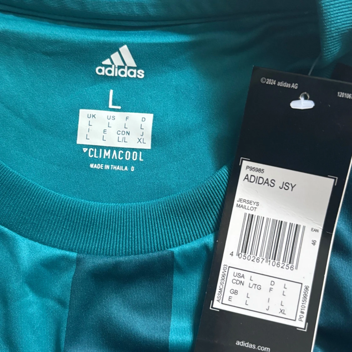 Real Madrid Adidas fotbollströja L - 2