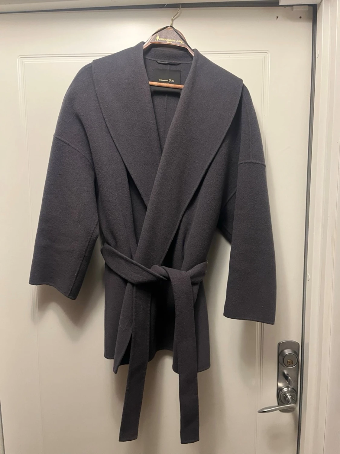 Mörkgrå kappa från Massimo Dutti - 2