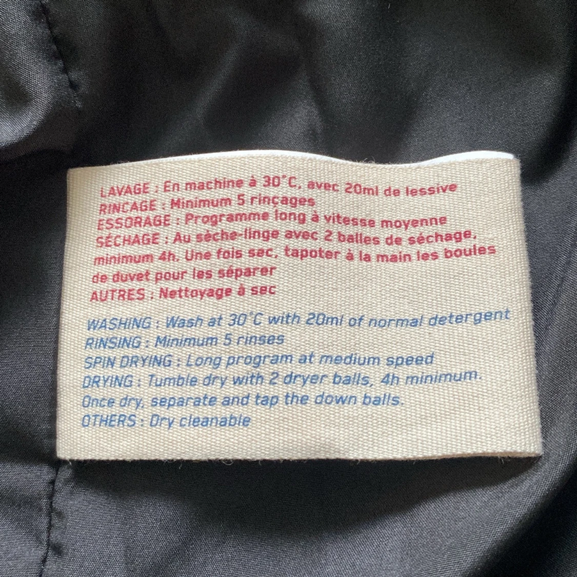 Svart dunjacka från Pyrenex med fuskpäls - 2