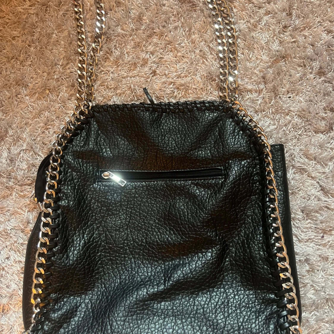 Svart axelväska från Tiamo - 1