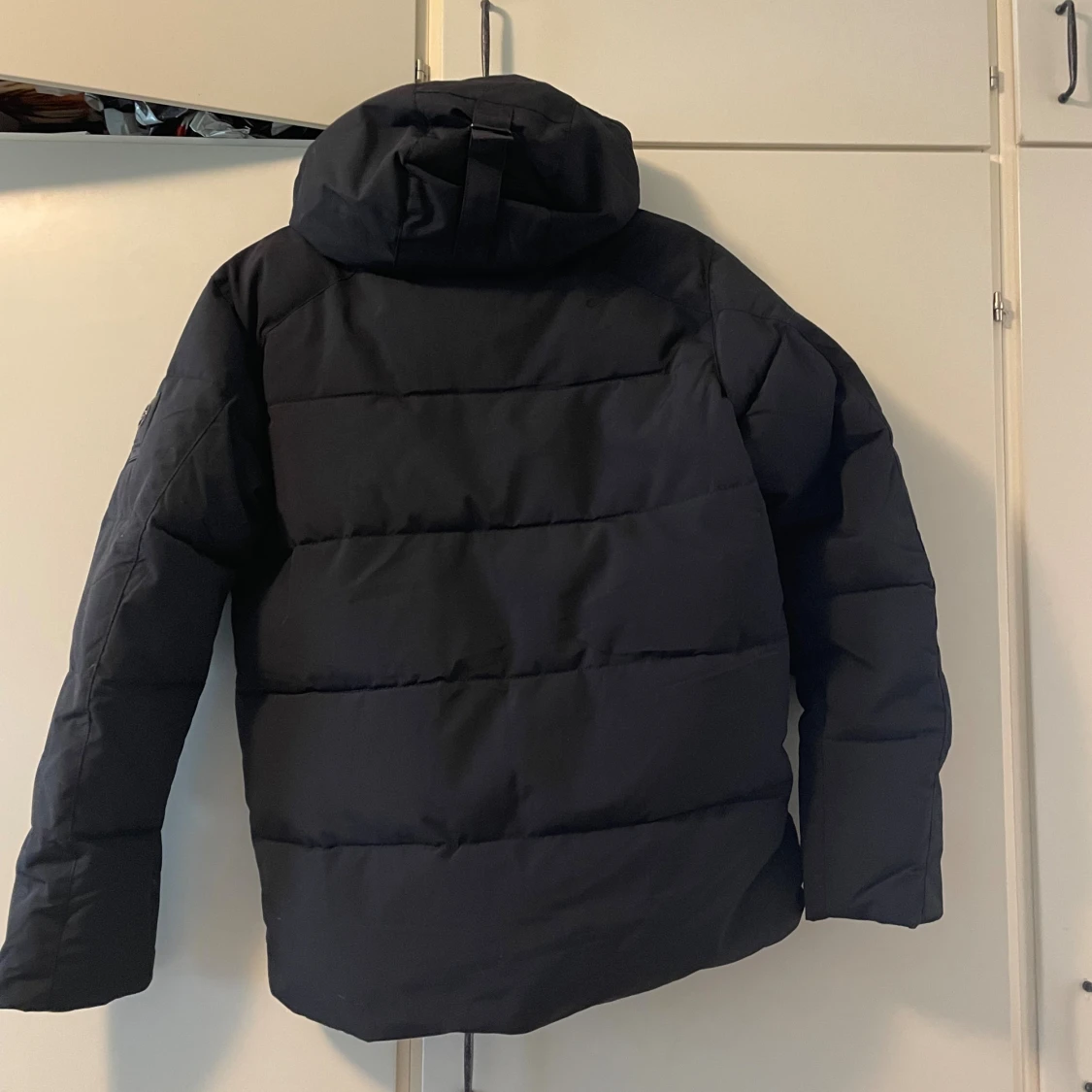 Svart pufferjacka från Five Seasons - 1