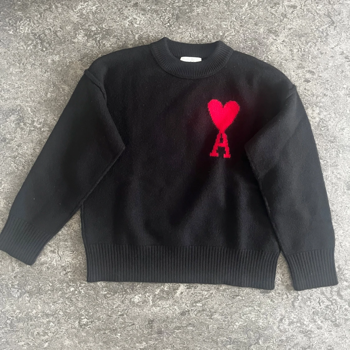 Svart stickad tröja från Ami Paris - 2