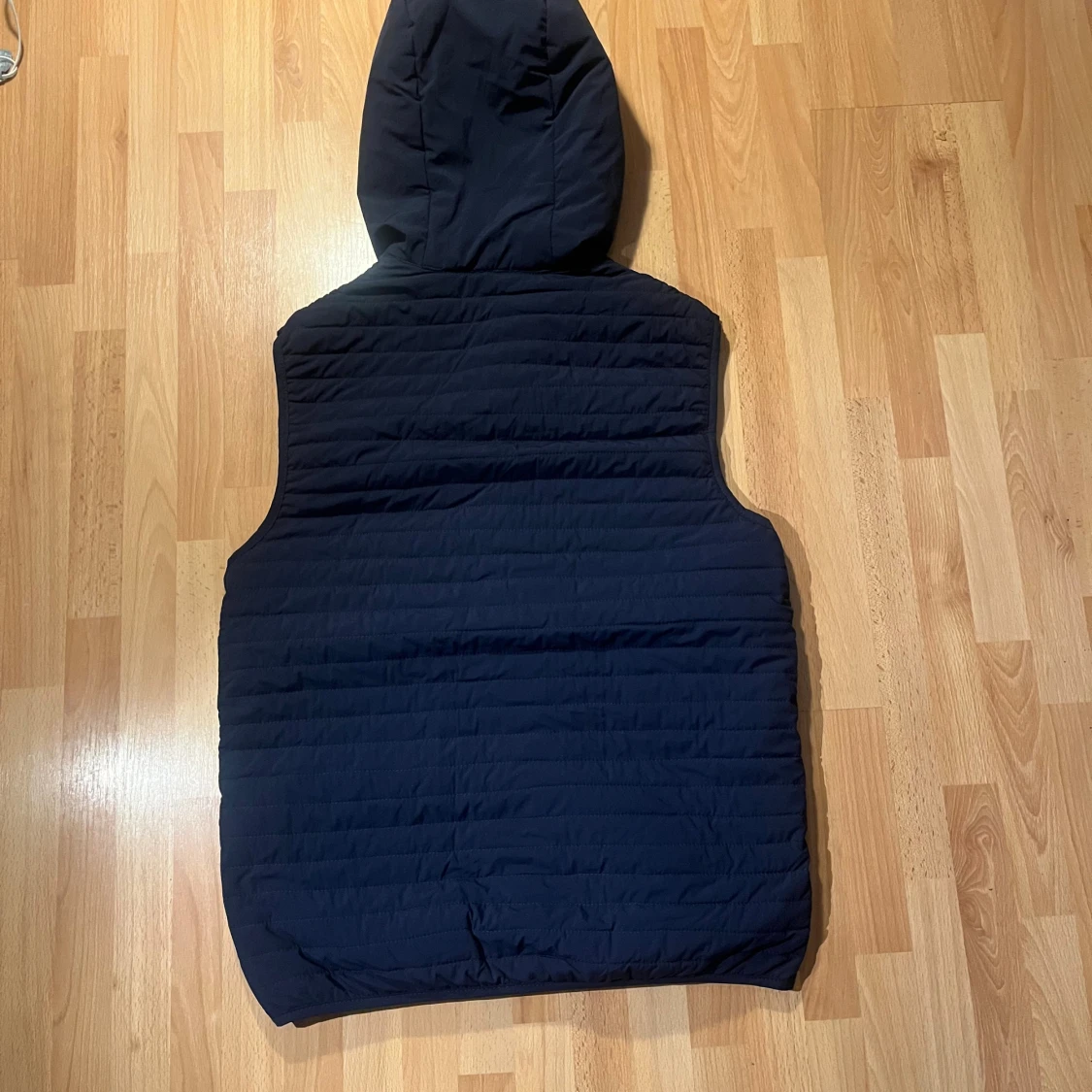 Blå dunväst från Armani Exchange - 2