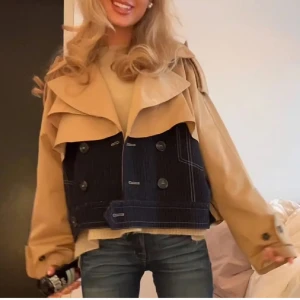 Zara trenchcoat - Intressekoll på denna trenchcoat från Zara 🩵💙🥹🥹Så fin, men kommer ej till användning 💔I strl M, men passar mig med S + liten i storleken enligt triangeln på lappen!!