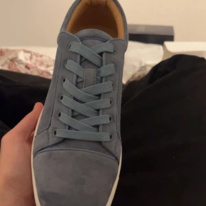 Blåa Loubs - Storlek 43