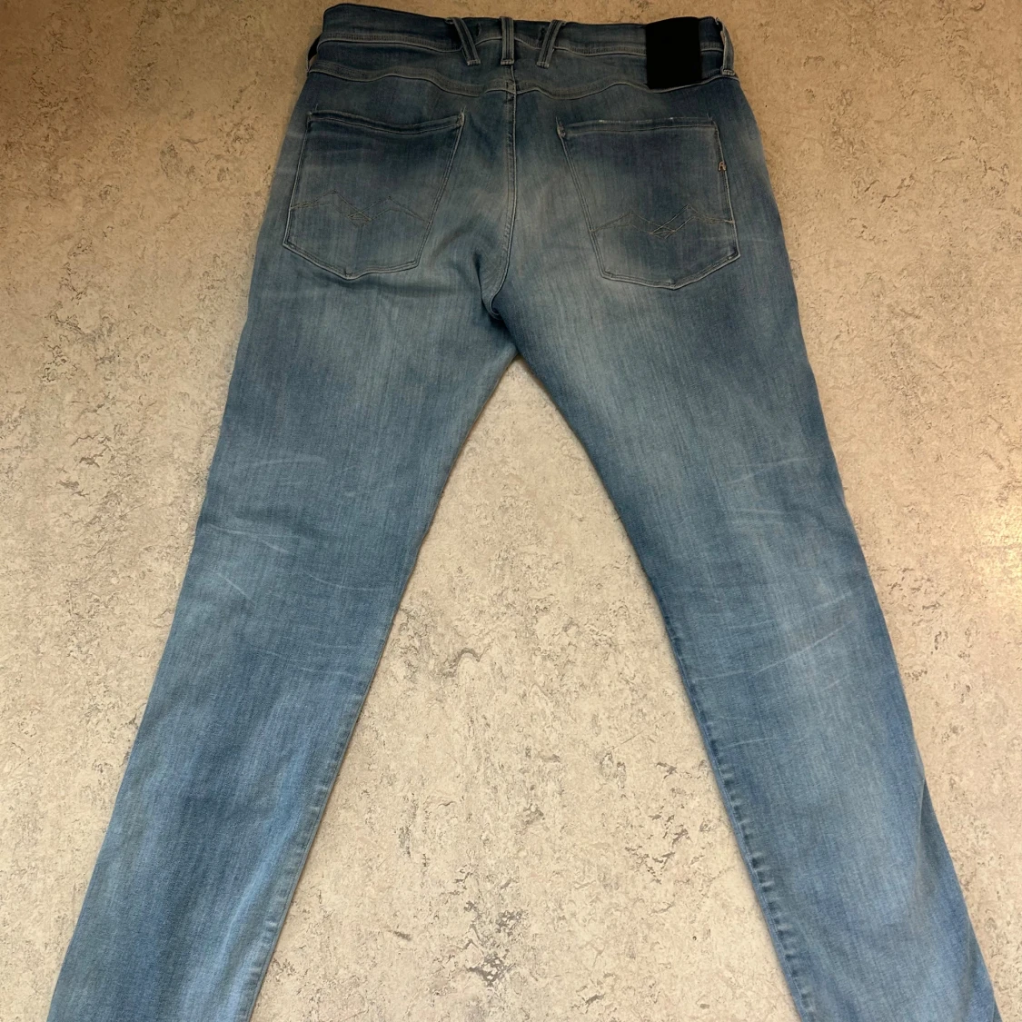 Ljusblå Replay Anbass jeans - 4